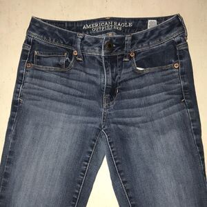 American Eagle Super Skinny Jeans - size 2